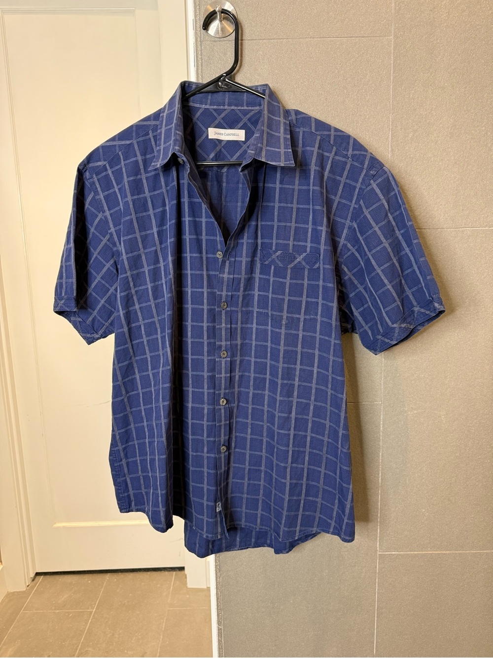 James Campbell Men’s XL Blue Plaid 100% Cotton Short Sleeve Button Up Shirt